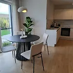 Mit Schlossblick, 65 Qm - Neubau