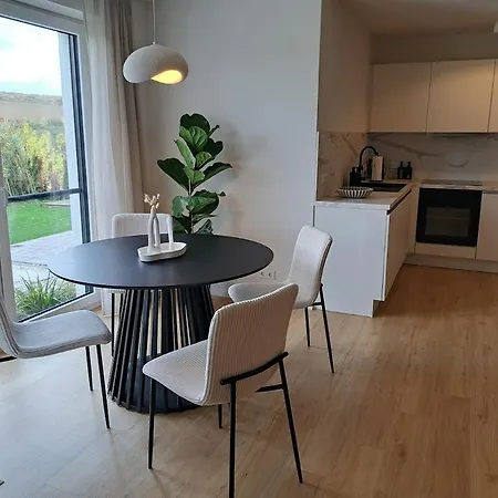 Mit Schlossblick, 65 Qm - Ruhig&idyllisch