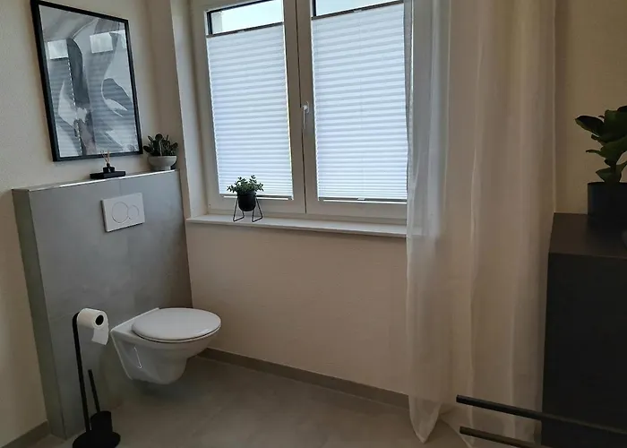 Mit Schlossblick, 65 Qm - Neubau Blaibach